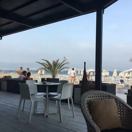 Grenada Apartament Słoneczny Brzeg
